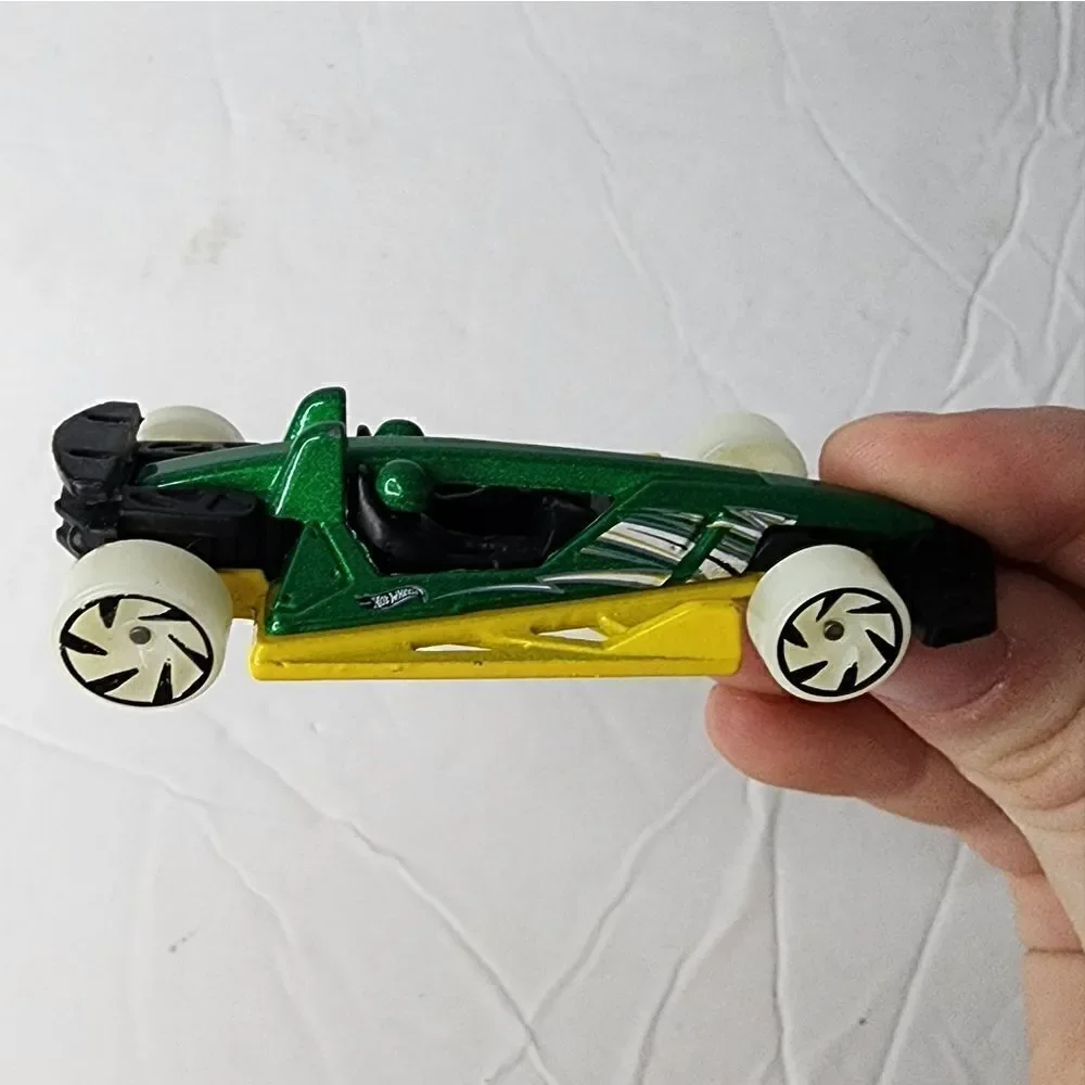 Hot Wheels Glow Wheels mattel track Hammer Collection (2016)